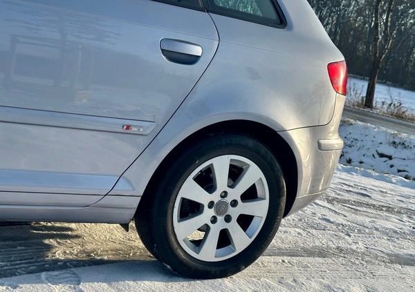 Audi A3 cena 13900 przebieg: 249000, rok produkcji 2005 z Wrocław małe 497